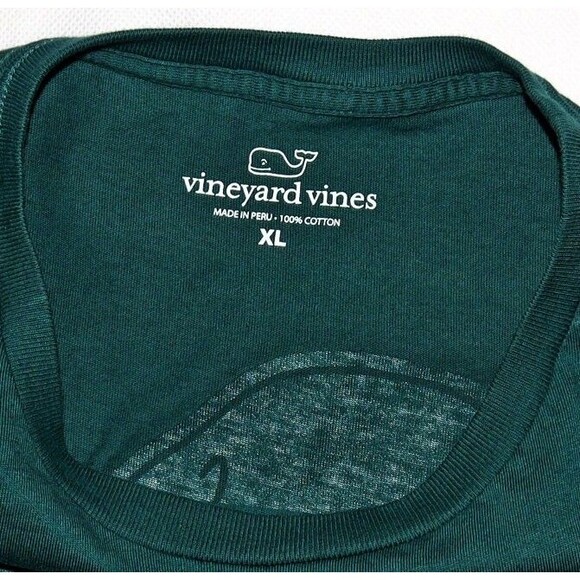Vineyard Vines Charleston Green Santa Whale Men's Long Sleeve T Shirt Size XL - Picture 7 of 8